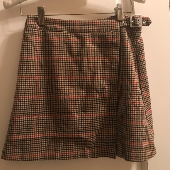 Brandy Melville Dresses & Skirts - Brandy Melville Plaid Emerson Skirt
